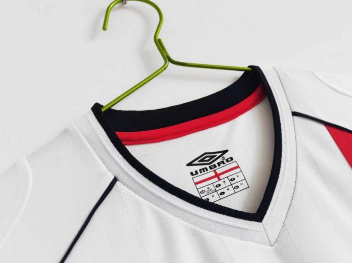 2002 England Home Shirt - 图片 3